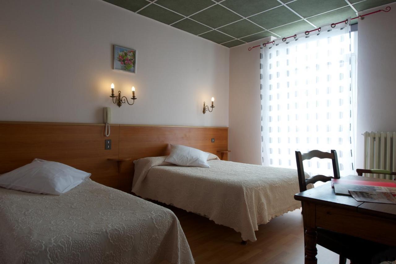 Logis Hotel De France Arudy Exteriör bild